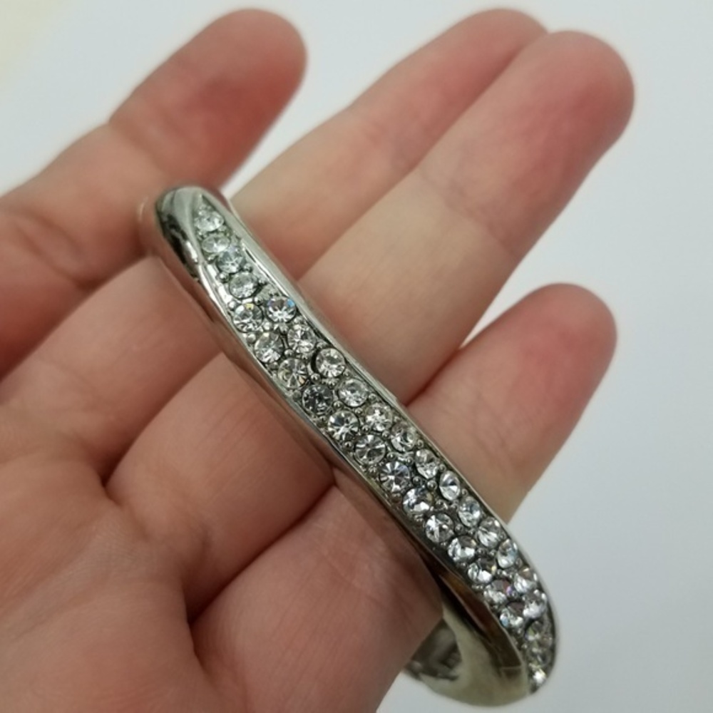 Rhinestone Swirl Cuff Ruffle Asymmetrical Silver - Picture 6 of 8